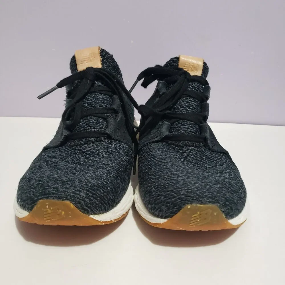 New Balance Women's Cruz V2 Fresh Foam  Black Sneakers Sz 9.5